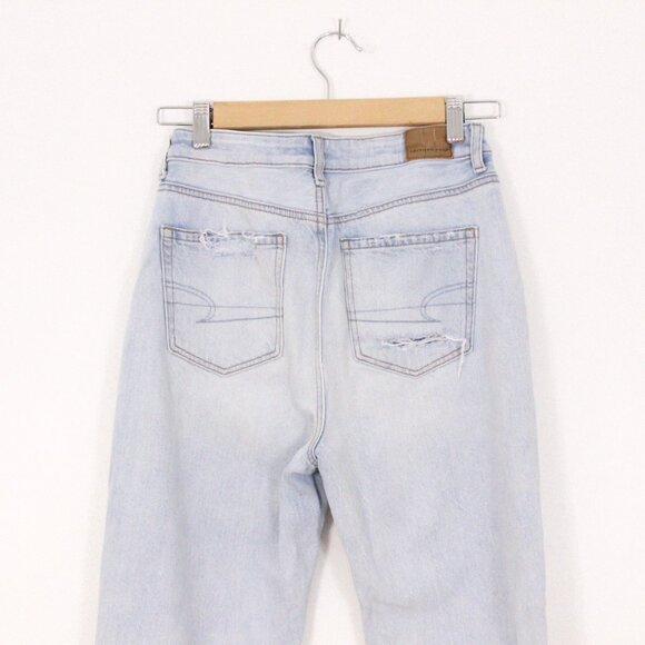 *American Eagle Outfitters Light Wash Ripped Mom Jeans - Picture 7 of 7